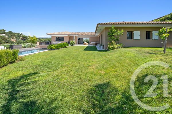 Maison à vendre  5 pièces - 184,20 m2 COGOLIN - 83