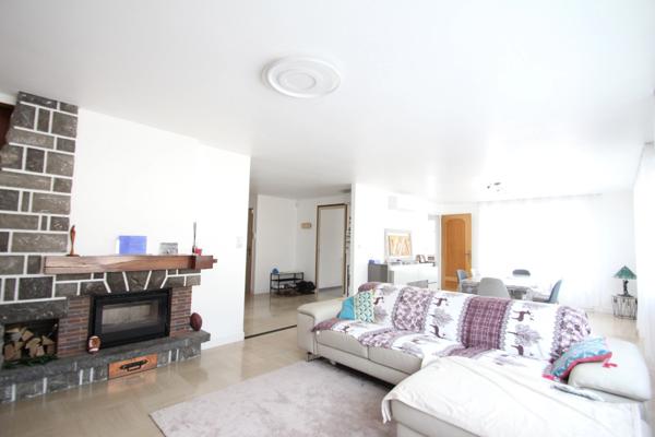 A VENDRE Appartement 3 pièces, garage , caves, jardin, terrasse parfait état MAGLAND (74)