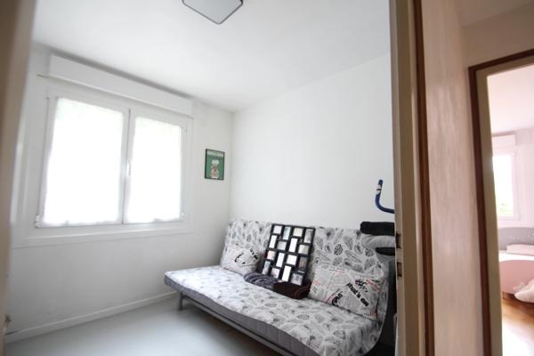 A VENDRE Appartement 3 pièces, garage , caves, jardin, terrasse parfait état MAGLAND (74)