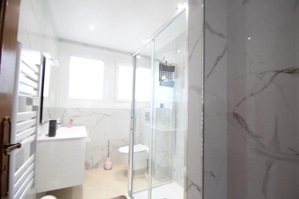 A VENDRE Appartement 3 pièces, garage , caves, jardin, terrasse parfait état MAGLAND (74)