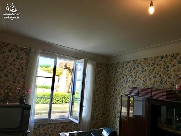 maison calme centre bourg, avec jardin et remise