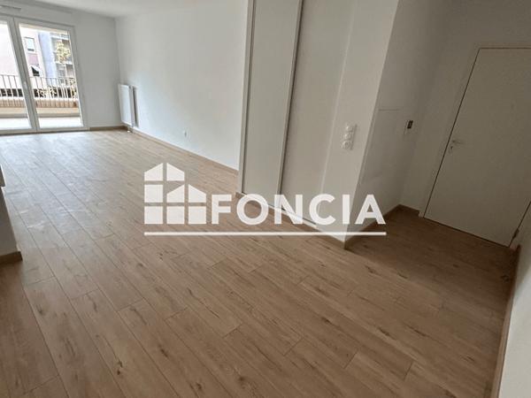 Location Appartement 2 pièces 47.51 m² - 22 RUE DES POTIERS Villers Les Nancy 54600