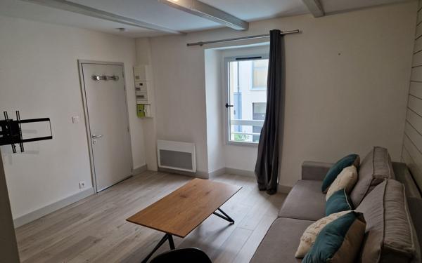 Appartement à louer    1 pièce •  Quiberon