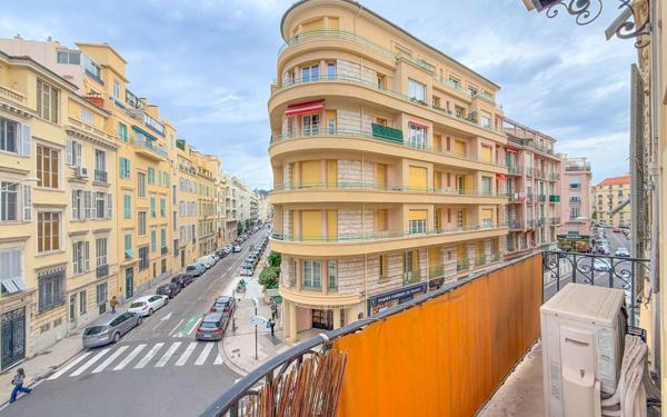 Appartement à vendre    3 pièces • 58,54 m2 Nice