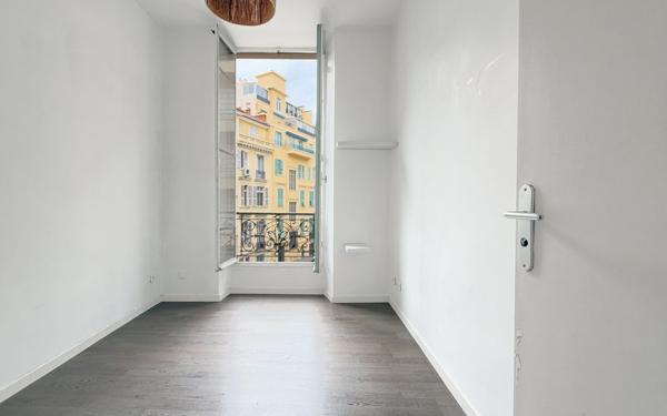Appartement à vendre    3 pièces • 58,54 m2 Nice