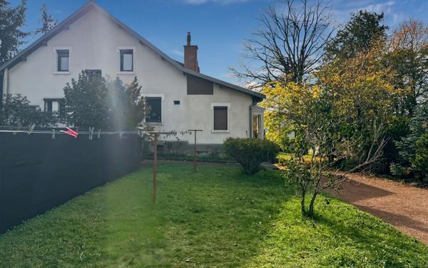 Maison à vendre    9 pièces • 224 m2 Périgueux