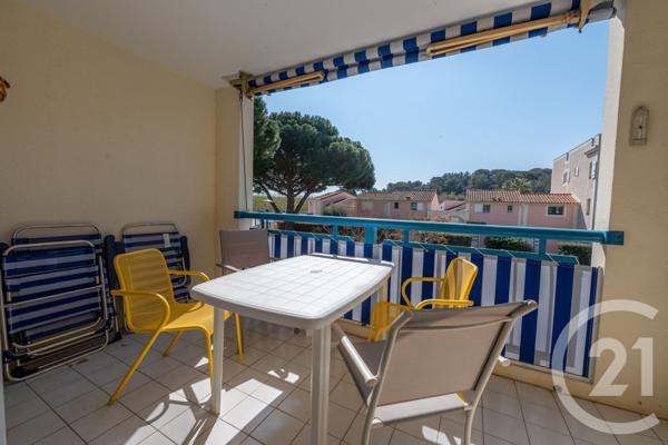 Appartement T2 à vendre  2 pièces - 26,60 m2 LE LAVANDOU - 83