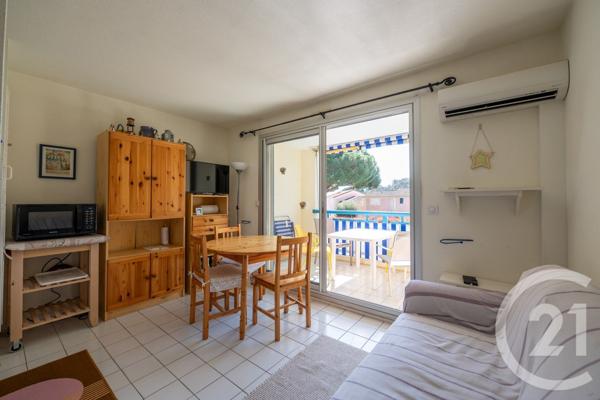 Appartement T2 à vendre  2 pièces - 26,60 m2 LE LAVANDOU - 83