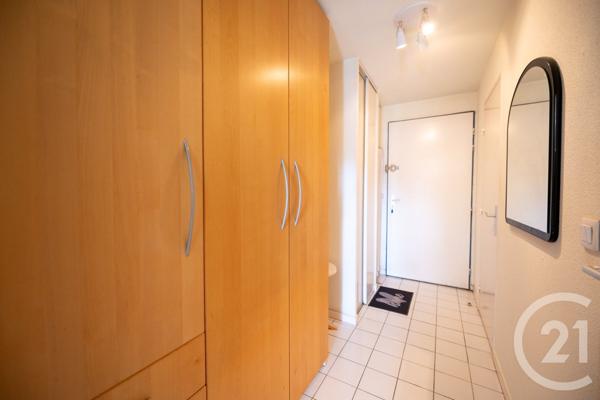 Appartement T2 à vendre  2 pièces - 26,60 m2 LE LAVANDOU - 83