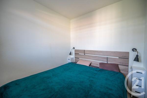 Appartement T2 à vendre  2 pièces - 26,60 m2 LE LAVANDOU - 83