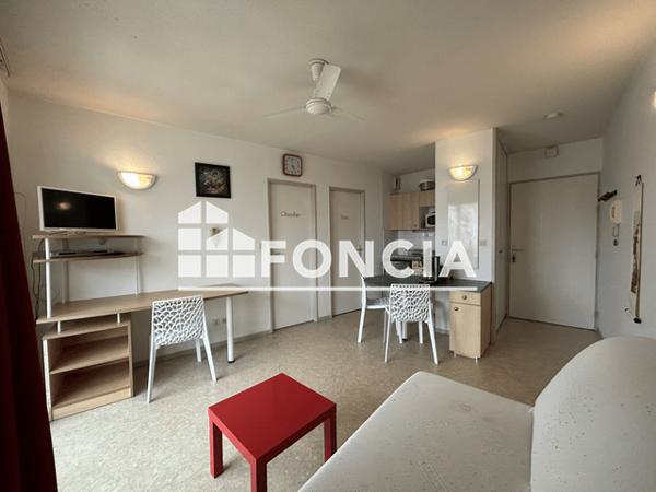Location Appartement meublé 2 pièces 29 m² - AVENUE JEAN MONNET La Rochelle 17000