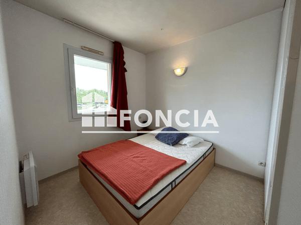 Location Appartement meublé 2 pièces 29 m² - AVENUE JEAN MONNET La Rochelle 17000