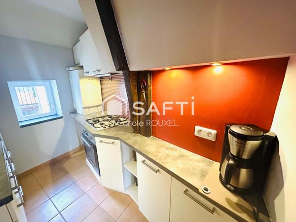 PORT DE VANNES au pieds des LICES