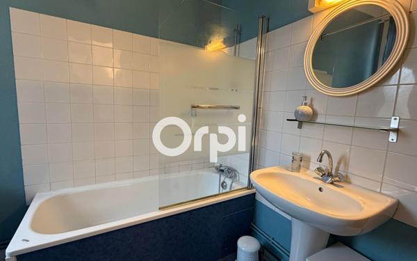 Immeuble à vendre    2 pièces • 310 m2 Boulogne-sur-Mer