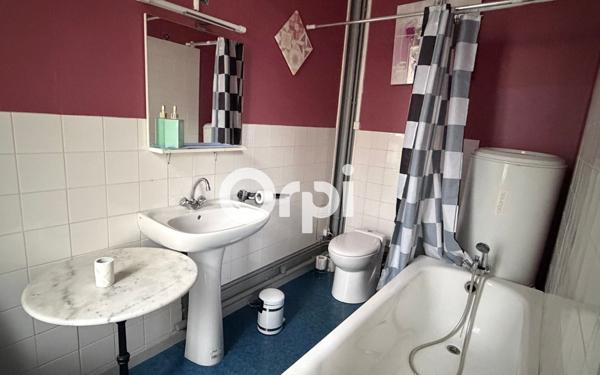 Immeuble à vendre    2 pièces • 310 m2 Boulogne-sur-Mer