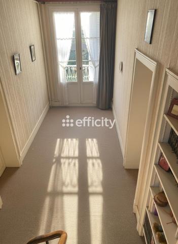 Maison 9 pièces - 230 m²