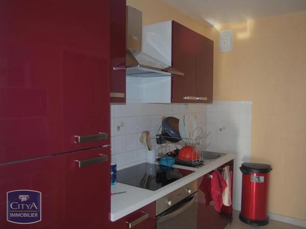 Appartement à louer 2 pièces 48.42m² Angers (49000)