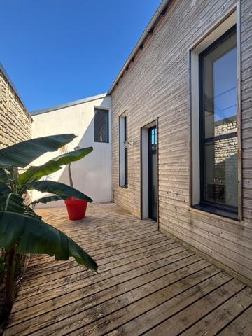 Maison 6 pièce(s) 3 chambre(s) 212 m²