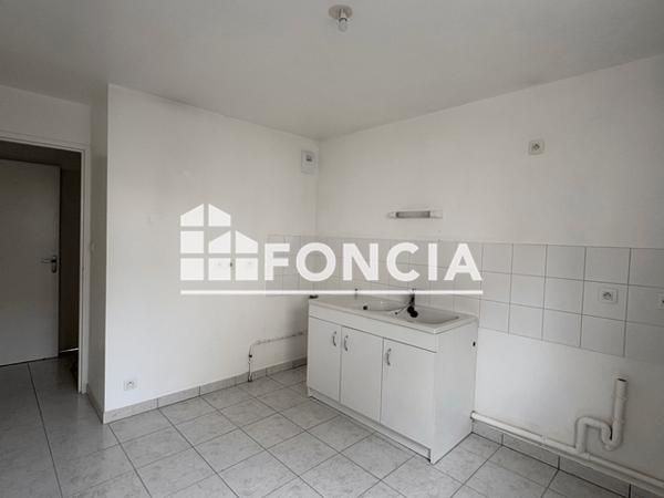 Location Appartement 3 pièces 66.3 m² - 23 RUE MOULIN AUX COULEURS Quimper 29000