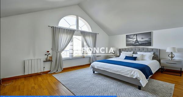 À vendre Maison 6 pièces 147.69 m² - Montigny-le-bretonneux 78180