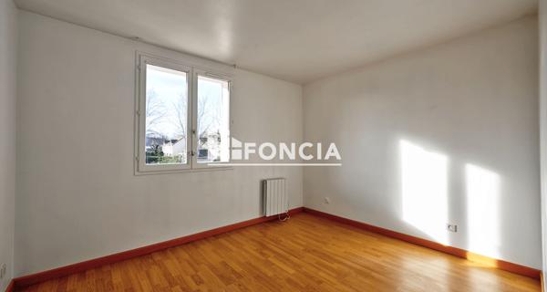 À vendre Maison 6 pièces 147.69 m² - Montigny-le-bretonneux 78180