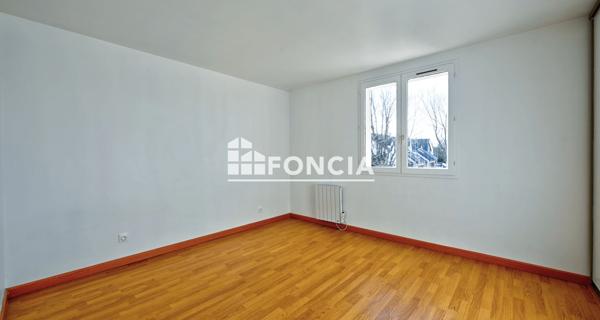 À vendre Maison 6 pièces 147.69 m² - Montigny-le-bretonneux 78180