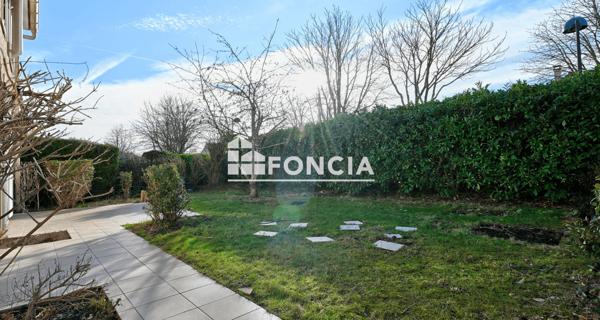 À vendre Maison 6 pièces 147.69 m² - Montigny-le-bretonneux 78180