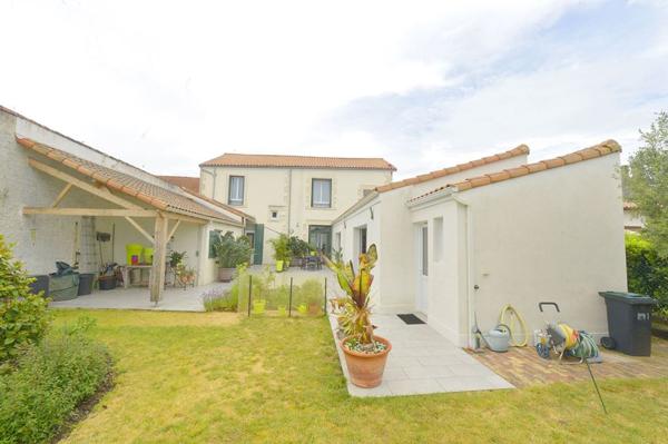 Maison - SAUJON