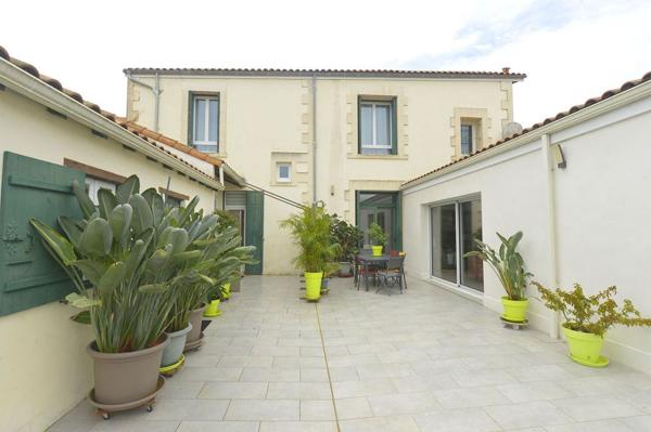 Maison - SAUJON