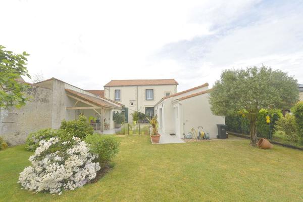 Maison - SAUJON