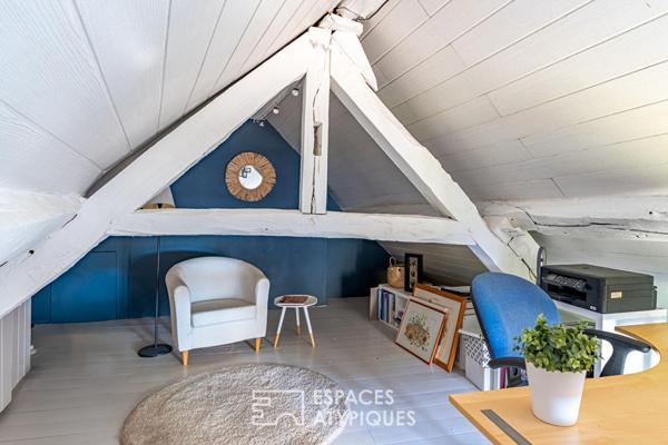 Maison de charme rénovée avec dépendance et jardin au coeur du village