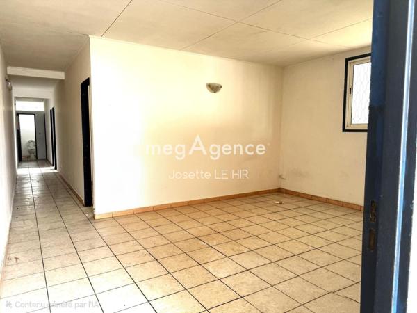 Maison à MACOURIA, 97355 - 3 pièces 84m²