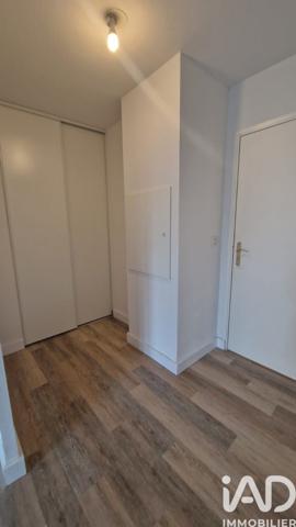 Location appartement 3 pièces 61 m² La Rivière-Saint-Sauveur