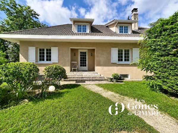 Maison 7 pièce(s) 5 chambre(s) 270 m²