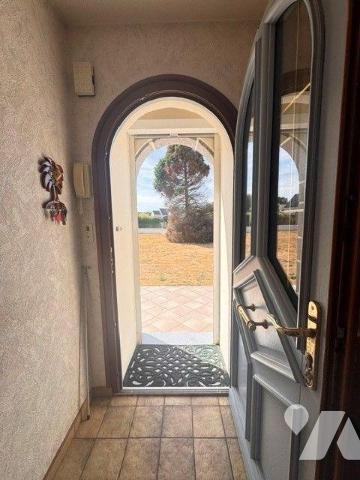 A vendre maison à MOELAN SUR MER (29)

À proximité du bourg, cette maison d'environ 108 m² of...