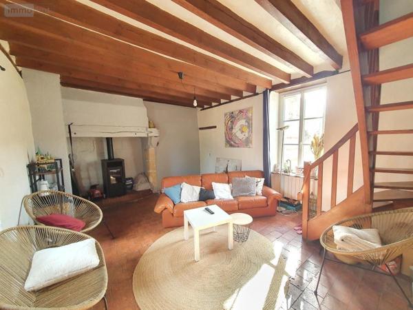 Maison à louer à Saint-Rémy-la-Varenne dans le Maine-et-Loire (49250), ref : 49112-L239