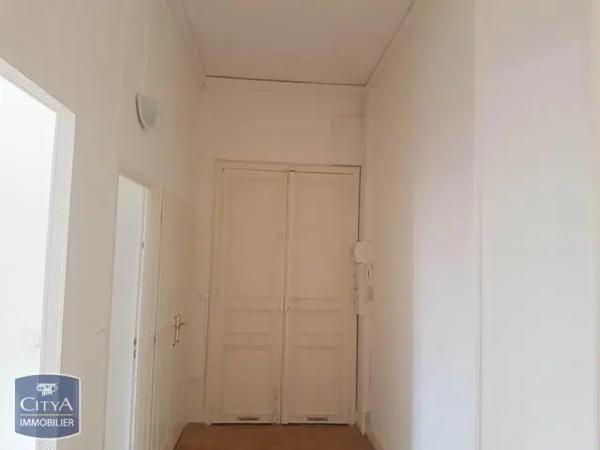 Appartement à louer 3 pièces 54.85m² Dijon (21000)