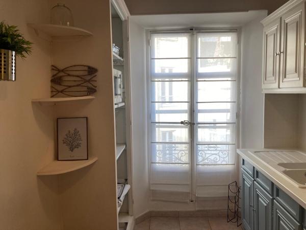 duplex au calme  centre de cannes division possible en 3 appartements