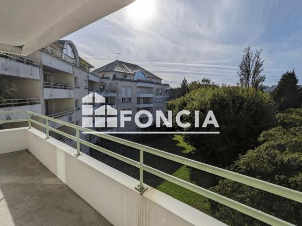 Location Appartement 3 pièces 62.9 m² - Laval 53000