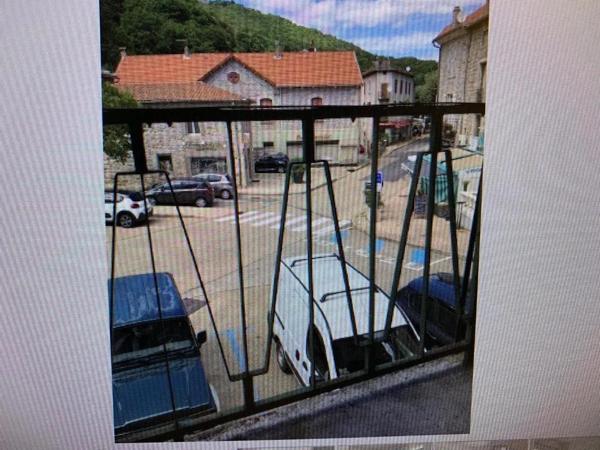 Appartement à louer à Villefort (48800)