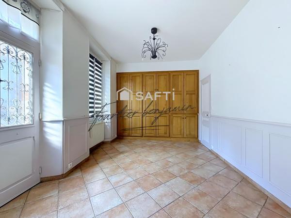 Maison de charme 6 pièces avec jardin et dépendances