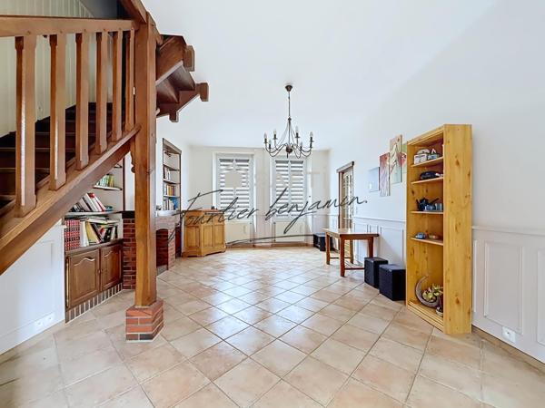 Maison de charme 6 pièces avec jardin et dépendances