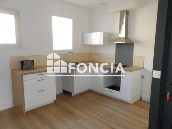 Location Maison 5 pièces 103 m² - 15 RUE GARIBALDI Bagnols Sur Ceze 30200