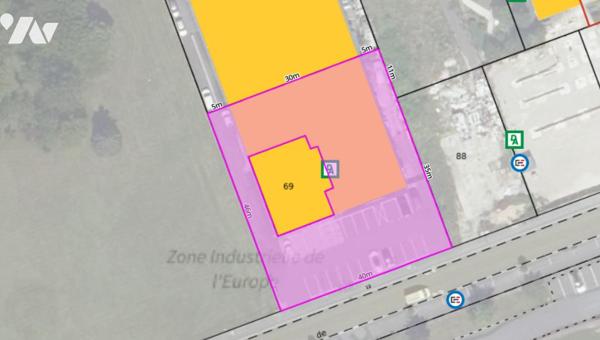 Deux locaux - restauration et  garage