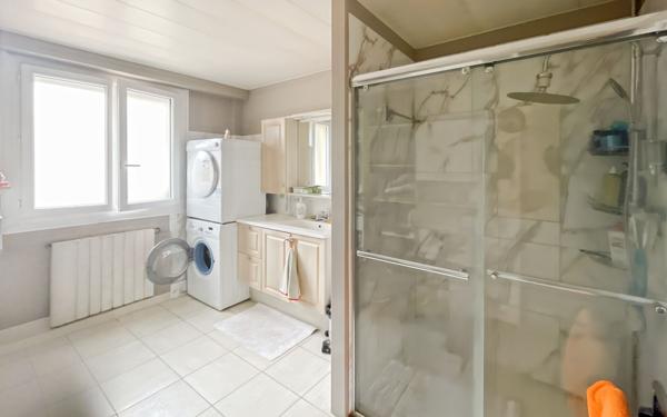 Maison à vendre    7 pièces •  Sérignan