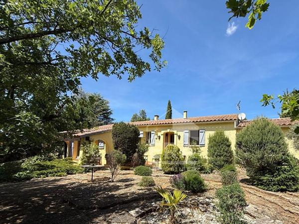 A VENDRE SAINT MAXIMIN LA SAINTE BAUME MAISON TYPE 4  DE 120 M2 SUR 2597 M² DE TERRAIN PISCINE GARAGE