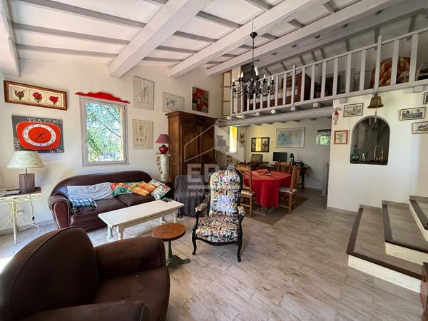 A VENDRE SAINT MAXIMIN LA SAINTE BAUME MAISON TYPE 4  DE 120 M2 SUR 2597 M² DE TERRAIN PISCINE GARAGE