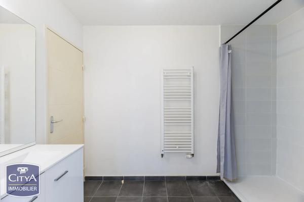 Appartement à vendre 2 pièces 40m² Vénissieux (69200)