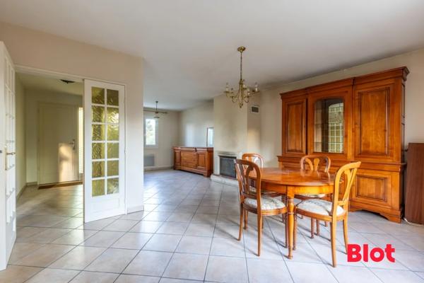 Maison 6 pièce(s)