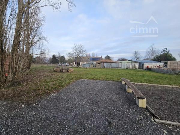 Cimm Immobilier vous présente un beau terrain à bâtir sur la commune de Druye (37190).